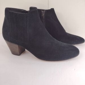 AQUATALIA  Vero Cuoio  Women's black Italian booties size (8)